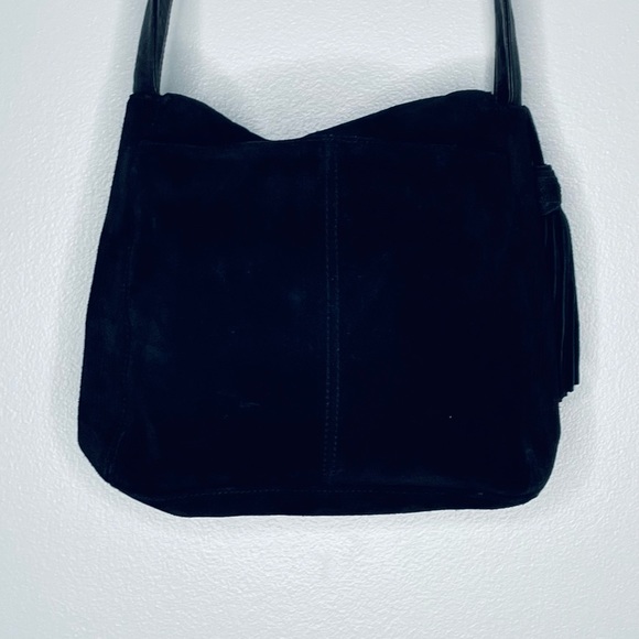 Lord & Taylor vintage boho hippie black leather and suede tassel shoulder bag - Picture 11 of 16